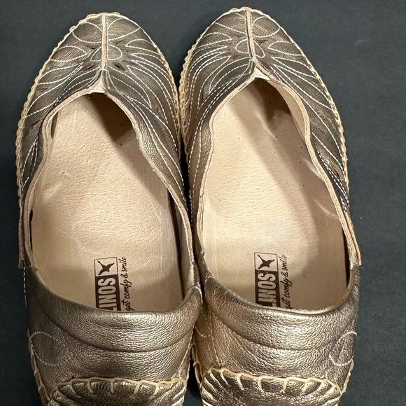 Pikolinos Metallic Slip-On Shoes size 10.5 - 41 Europa brand new with out box - Picture 5 of 8